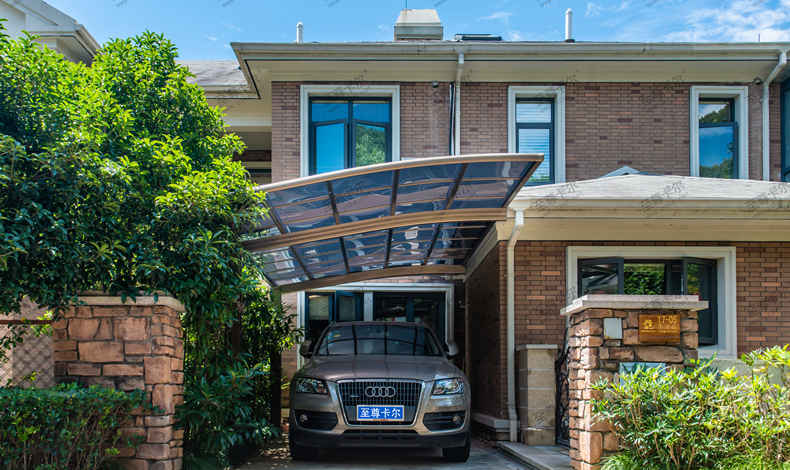 至尊卡爾停車棚生產(chǎn)廠家.jpg 至尊卡爾停車棚生產(chǎn)廠家.jpg