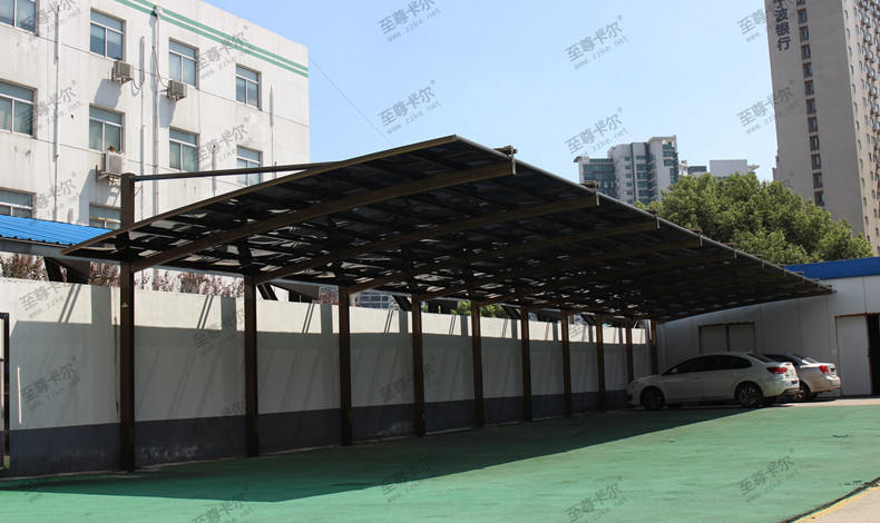 至尊卡爾耐力板車棚.jpg 至尊卡爾耐力板車棚.jpg