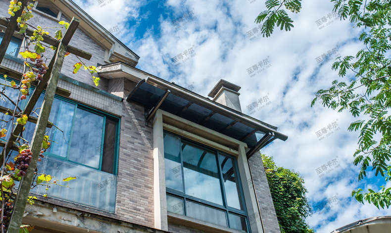 遮陽棚價(jià)格廠家透露.jpg 遮陽棚價(jià)格廠家透露.jpg