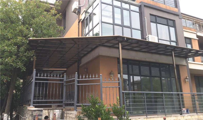 異形，帶拐角的雨棚如何設計