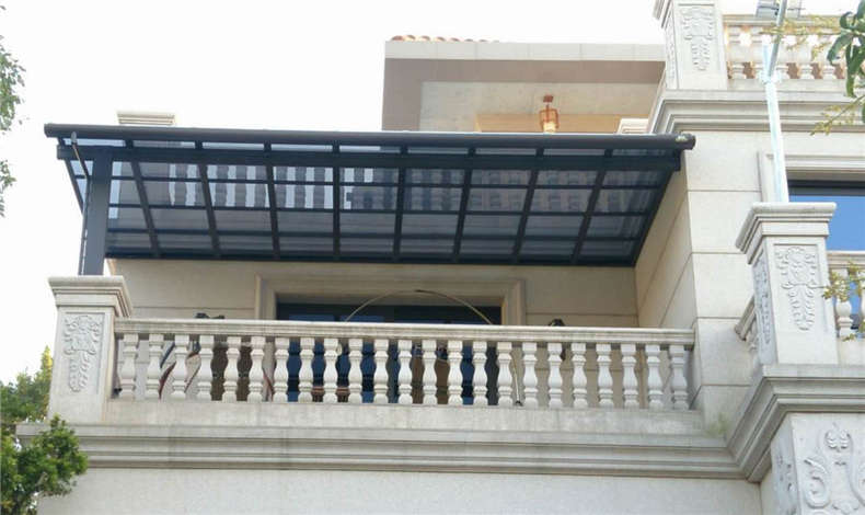 至尊卡爾帶你認識鋁合金露臺棚