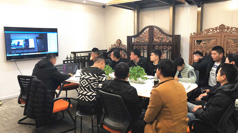 眾率第二十二屆全國(guó)銷售頒獎(jiǎng)大會(huì)順利召開(kāi)！