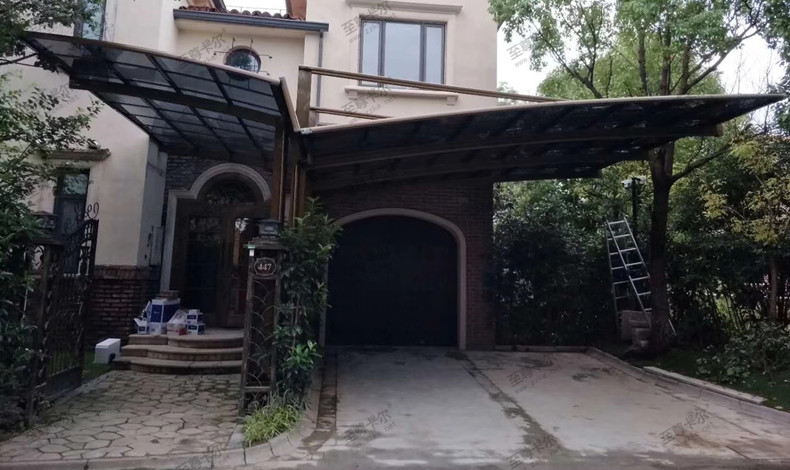 為什么不建議你做膜結(jié)構(gòu)車棚，看完這篇文章你就明白了。