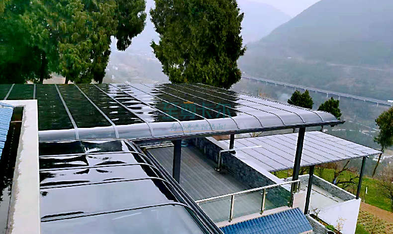 雨棚選鋁合金PC板的各種優(yōu)勢，據(jù)說好多人還不清楚，讓我來說明白