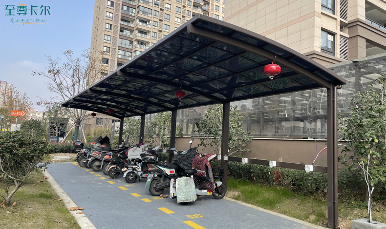 小區(qū)電動車棚定制安裝？